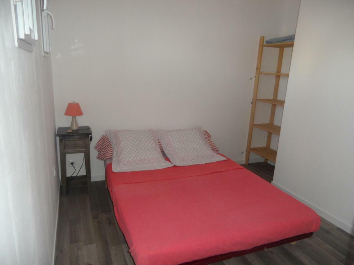 Mas Vincent Apartment La Fare-les-Oliviers Ngoại thất bức ảnh
