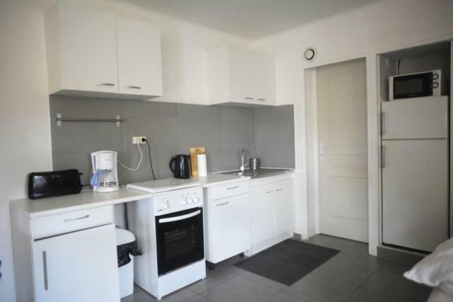 Mas Vincent Apartment La Fare-les-Oliviers Ngoại thất bức ảnh